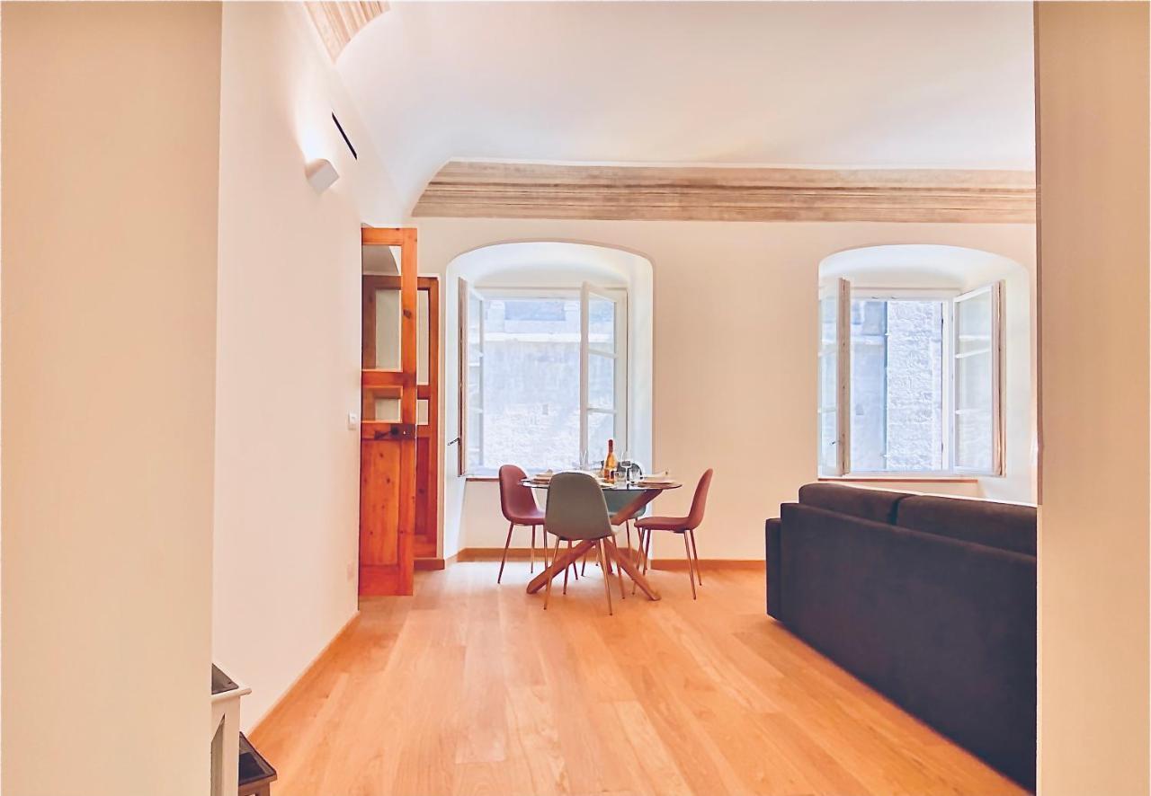 Amazing San Lorenzo 19, Rolli Palace Unesco - Stunning View Overlooking The Cathedral - Free Private Parking- Генуя Экстерьер фото
