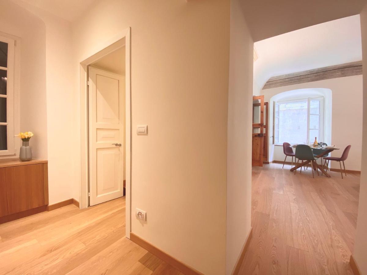 Amazing San Lorenzo 19, Rolli Palace Unesco - Stunning View Overlooking The Cathedral - Free Private Parking- Генуя Экстерьер фото